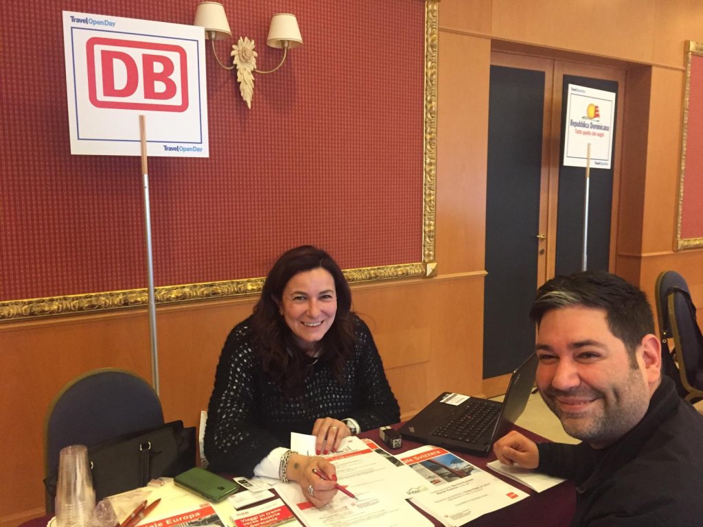 f7014f4c-f006-404c-94db-9e90985ab29b