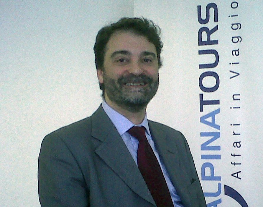 Cisalpina Tours, Garcea nominato direttore commerciale
