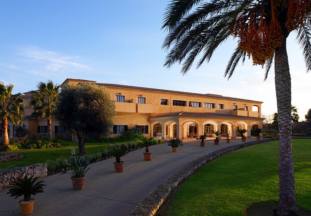 Iberostar acquisisce il Marriott Son Antem di Maiorca