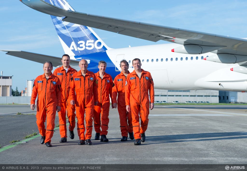 Airbus, volo inaugurale da Tolosa per il primo A350