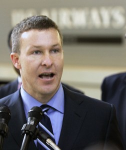 Fusione American-Us Airways, Kirby designato presidente