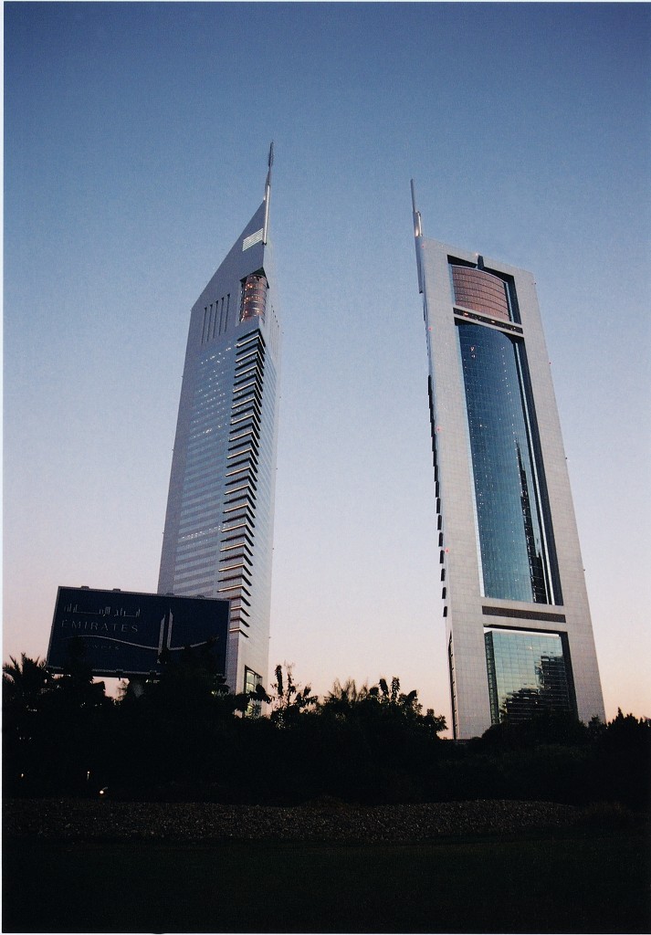 Mappamondo punta su Dubai