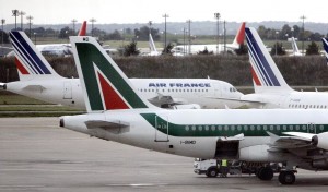 Alitalia riunisce oggi il cda. Air France chiede una due diligence