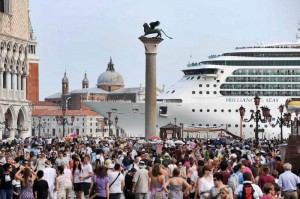 Venezia: stop alle grandi navi da crociera nel canale di Giudecca