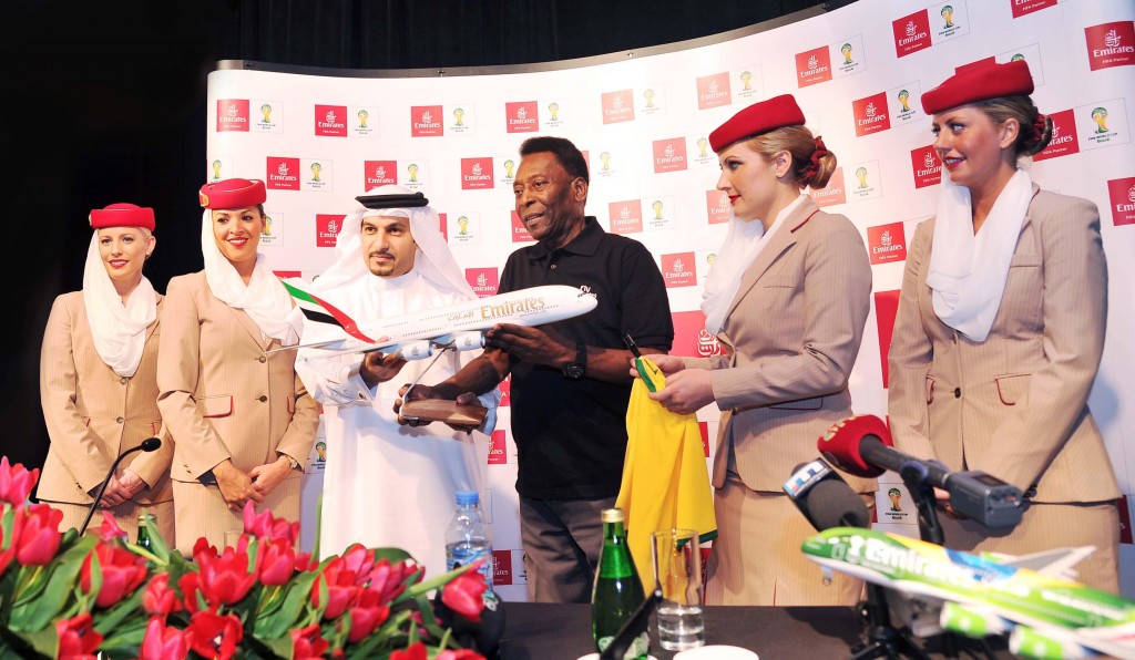 Emirates sceglie Pelè come ambasciatore per i Mondiali di calcio