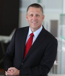 Etihad Airways nomina James Mueller a vicepresidente sales