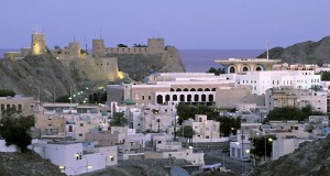 Originaltour in Oman, tour in fuoristrada tra oasi e castelli