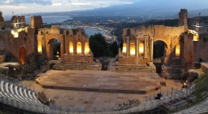 Feste siciliane e opere liriche a Taormina e Siracusa nell’offerta di Trim Travel