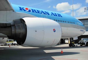 Korean Air B777