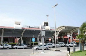 Aeroporti Calabria: tre low cost attratte dall’assegnazione degli aiuti per l’apertura di nuove rotte