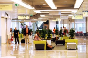 Aeroporto di Napoli: inaugurata la nuova sala imbarchi
