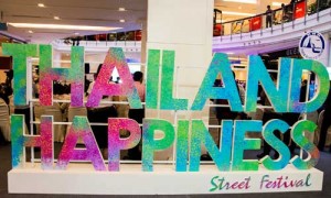 Bangkok si accende con il festival “Thailand Happiness”