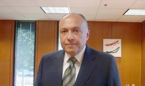 Il ministro degli esteri egiziano in missione in Europa