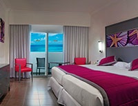 Riu Cancun riapre dopo il restyling
