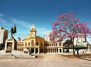 Belo Horizonte,  capitale dello stato Minas Gerais e culla della peteca