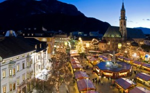Bolzano, il mercatino di Natale diventa ecosostenibile