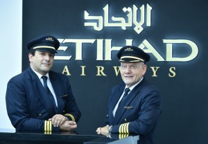 Etihad Airways assume 40 piloti e primi ufficiali di Alitalia