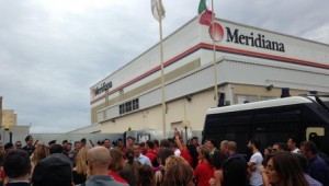 Meridiana: la protesta da Cagliari arriverà fino a Parigi