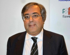 Confturismo: se le tasse scendessero, gli italiani viaggerebbero di più