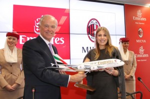 Emirates rinnova la sponsorizzazione con AC Milan