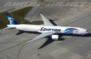Egyptair: aereo dirottato a Cipro