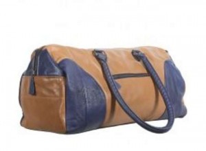 Le vecchie poltrone Southwest diventano borse da viaggio