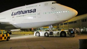 Lufthansa adotta il sistema di traino TaxiBot a Francoforte