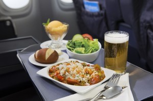 United migliora il catering sui voli in Nord America