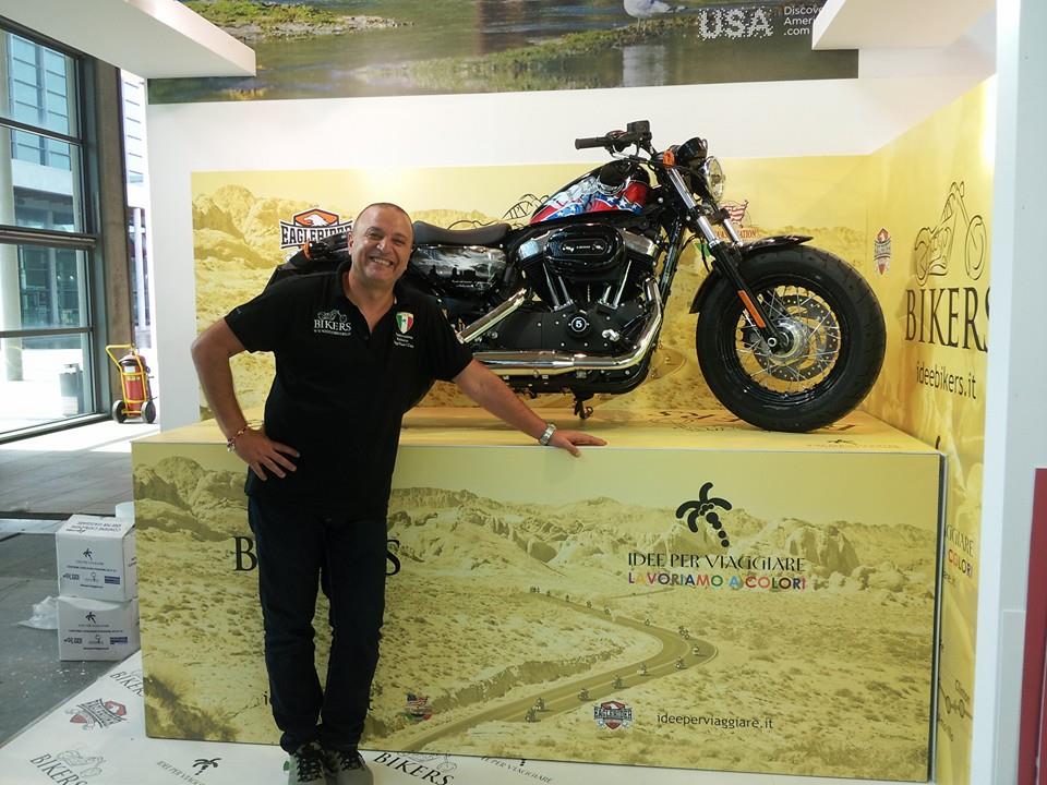 Alla scoperta degli Emirati in moto: la proposta Idee per Viaggiare