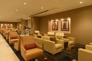 Emirates inaugura una lounge a Tokyo Narita