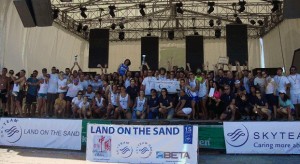 Torneo di beach volley SkyTeam, vince la squadra eDreams