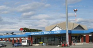 Aeroporto di Forlì: la gestione va ad Air Romagna