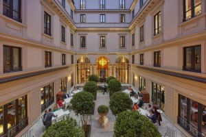 Mandarin Oriental, Milan: debutto nel cuore della città