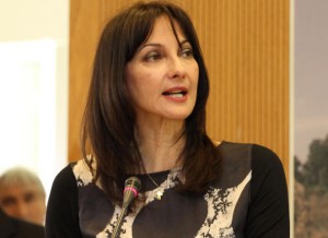 Grecia: il vice ministro Elena Kountoura rassicura i turisti