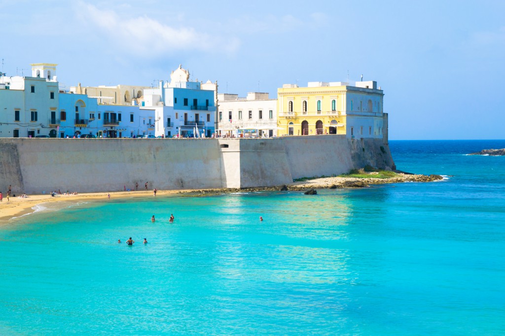 trivago: vacanze mare in saldo fino al 50%, lievitano i prezzi nelle città