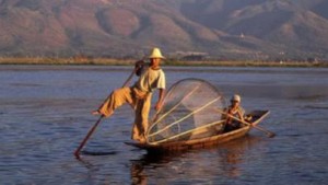 Alidays alla scoperta della Birmania per il festival della Luna Piena