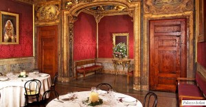 Un interno di palazzo Isolani a Bologna