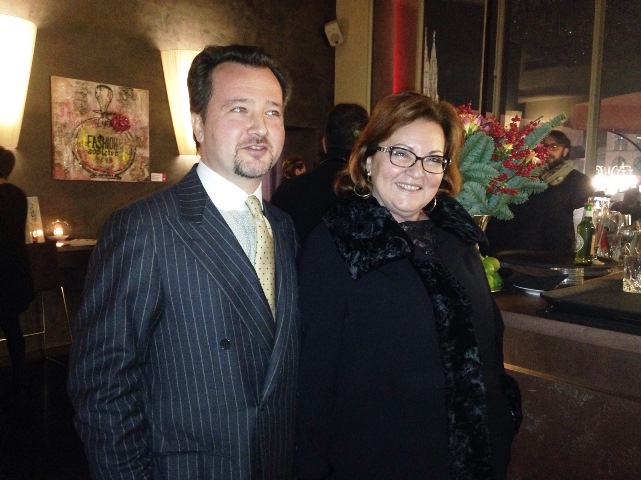 Azemar presenta la Travel Collection. Fatturato a +30%