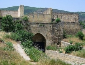 Federazione russa: gruppo di turisti attaccato nel Daghestan