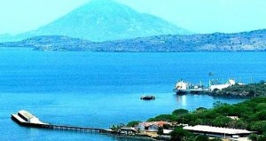 Un traghetto fra El Salvador e Costa Rica