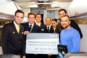 Vueling premia con una stella il 2millesimo passeggero Premium