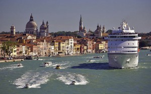 Clia Italy: soluzioni urgenti per le navi da crociera a Venezia