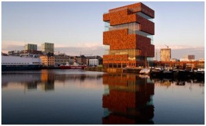 Anversa festeggia il quinto compleanno del museo Mas