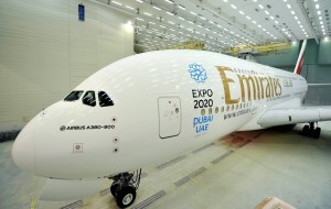 Emirates, nuovo “smalto” per 33 aeromobili in un anno