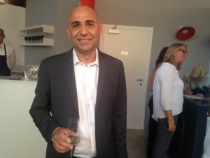 Amo il Mondo spinge sulla linea “Giramondo”