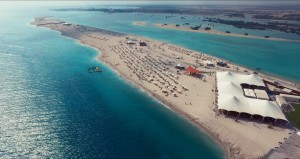 Abu Dhabi, inaugurata a Sir Bani Yas la spiaggia dei crocieristi