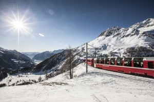 Il Trenino Rosso sulla neve: ecco l’inverno autentico