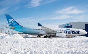 Air Transat celebra i 30 della casa madre con una livrea dedicata