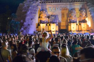 Gardaland inaugura l’estate in musica con la Notte Bianca