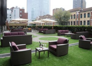 Hilton Milan apre le porte all’estate con l’aperitivo in terrazza